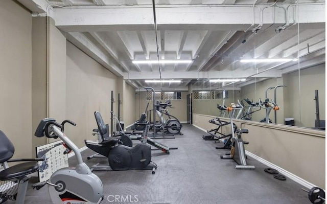 312 W 5th St Unit 1003, Los Angeles, CA 90013 - workout area featuring baseboards