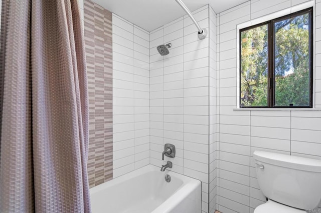 4750 Jeffer Ln, La Mesa, CA 91941 - full bathroom featuring shower / bath combo and tile walls