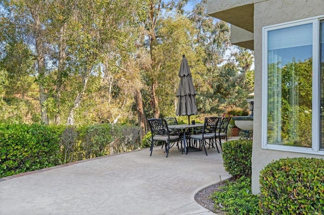 4750 Jeffer Ln, La Mesa, CA 91941 - view of patio featuring outdoor dining area