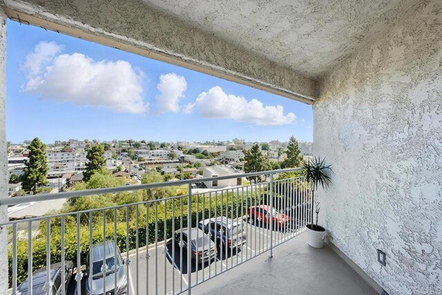 5252 Orange Ave Unit 326, San Diego, CA 92115 - view of balcony