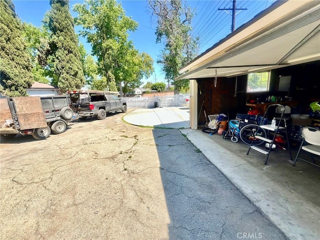 14712 Hiawatha St, San Fernando, CA 91345 - view of road