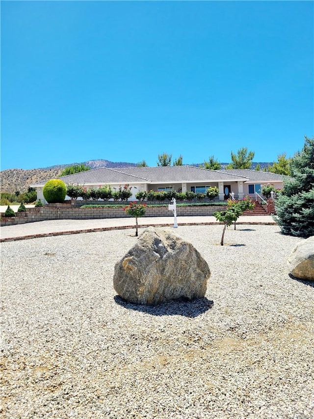 325 Canyon Rd, Pinon Hills, CA 92372 - view of yard