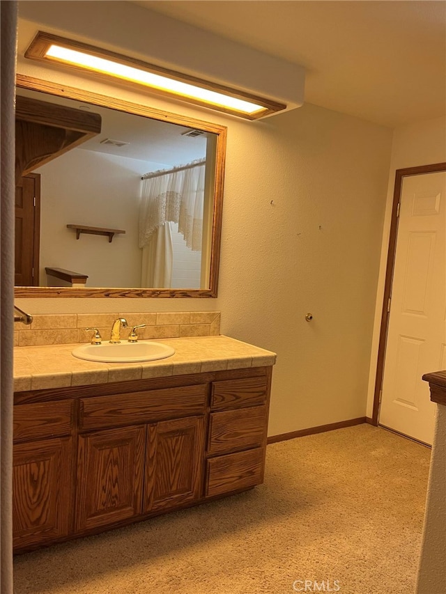 325 Canyon Rd, Pinon Hills, CA 92372 - bathroom featuring vanity