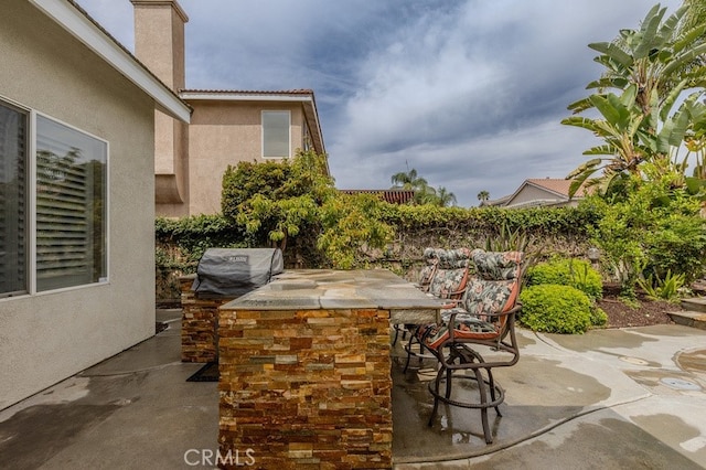 20770 Stony Brook Cir, Riverside, CA 92508 - view of patio / terrace featuring an outdoor kitchen