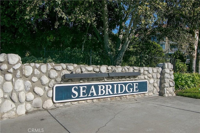 20191 Cape Coral Ln Unit 3-206, Huntington Beach, CA 92646 - view of community / neighborhood sign