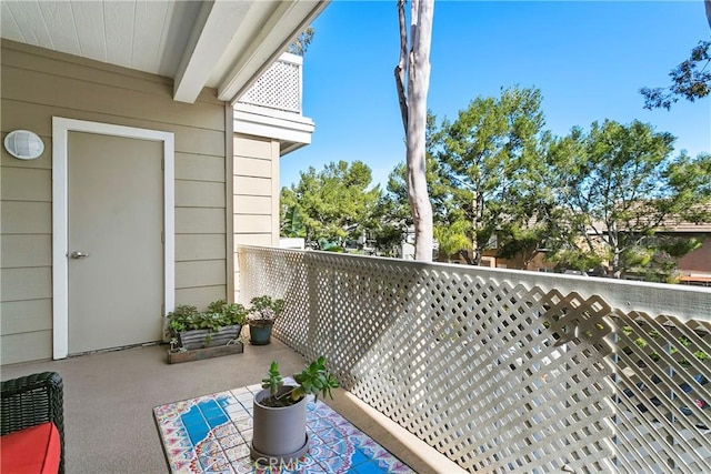 20191 Cape Coral Ln Unit 3-206, Huntington Beach, CA 92646 - view of balcony