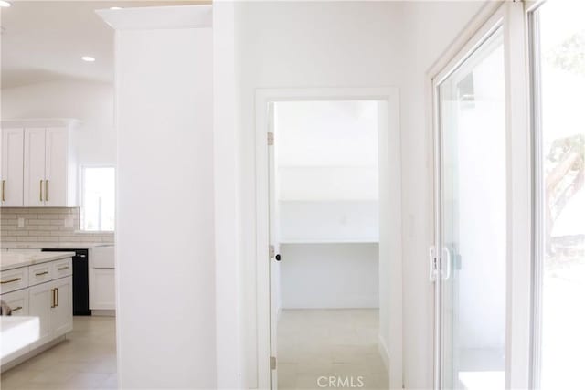 54889 Navajo Trl, Yucca Valley, CA 92284 - hall featuring recessed lighting