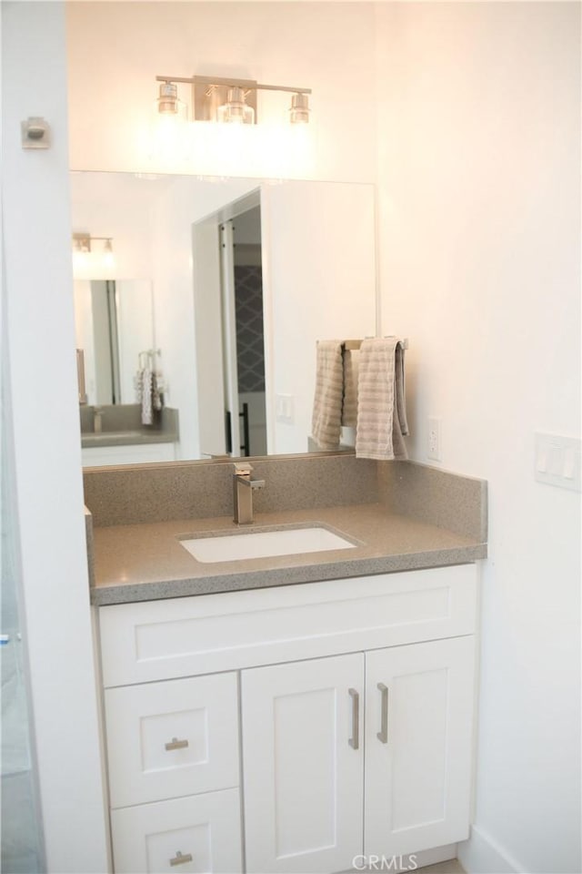 54889 Navajo Trl, Yucca Valley, CA 92284 - bathroom with vanity