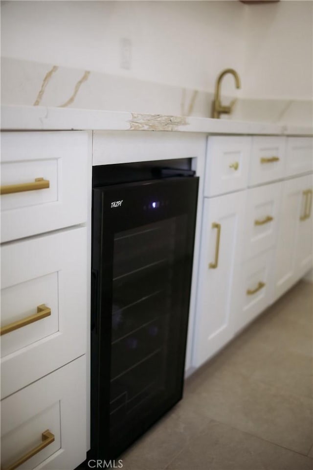 54889 Navajo Trl, Yucca Valley, CA 92284 - detailed view of beverage cooler and a sink