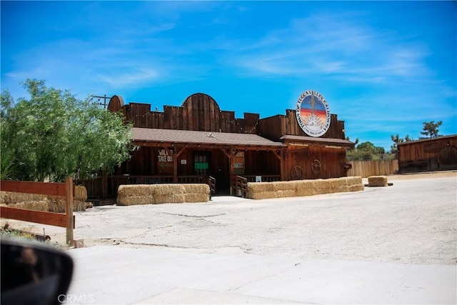 54889 Navajo Trl, Yucca Valley, CA 92284 - view of front of house