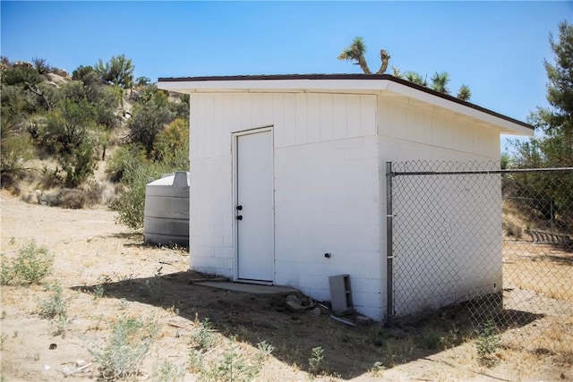 54889 Navajo Trl, Yucca Valley, CA 92284 - view of outdoor structure