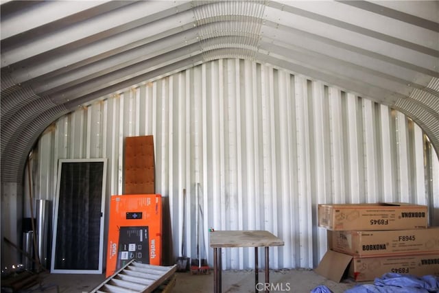 54889 Navajo Trl, Yucca Valley, CA 92284 - view of garage