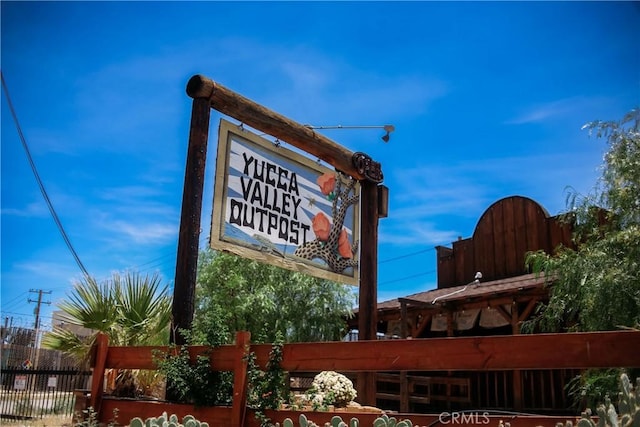 54889 Navajo Trl, Yucca Valley, CA 92284 - exterior view