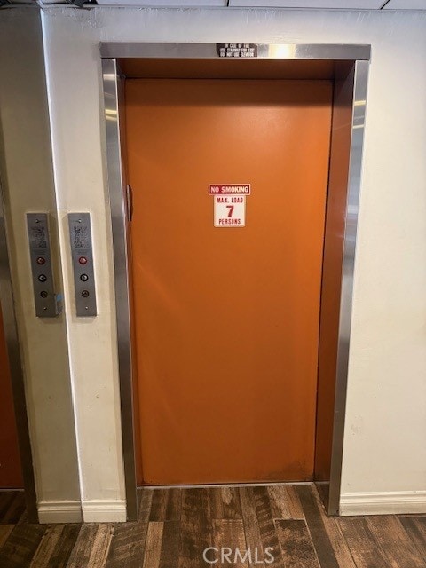330 N Jackson St Unit 313, Glendale, CA 91206 - elevator with wood finished floors
