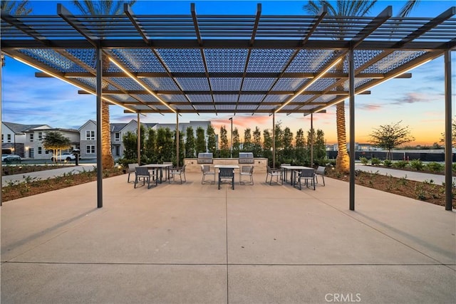 151 Fremont, Lake Forest, CA 92630 - patio terrace at dusk with a pergola, area for grilling, and a patio area