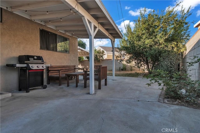 7708 Birchleaf Ave, Pico Rivera, CA 90660 - fenced backyard featuring area for grilling and a patio