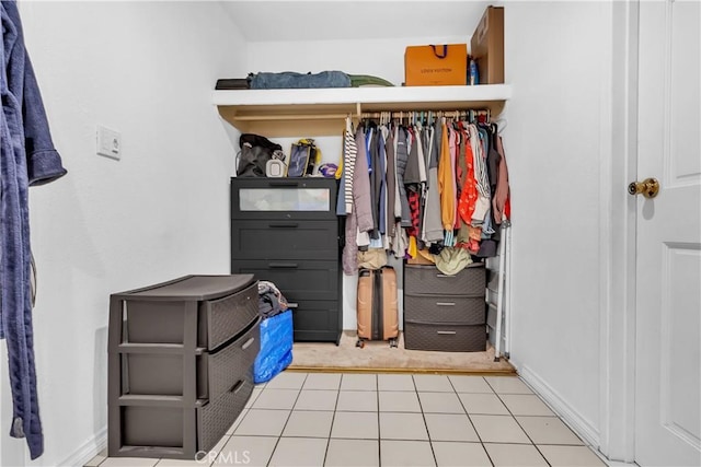 7708 Birchleaf Ave, Pico Rivera, CA 90660 - view of walk in closet