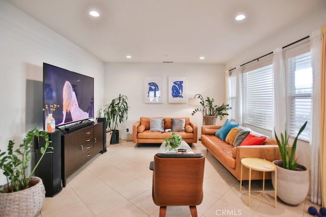 233 47th St, Long Beach, CA 90805 - living area featuring recessed lighting and light tile patterned flooring