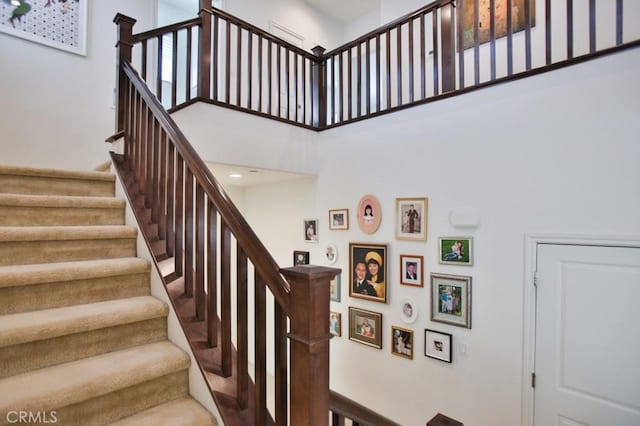 233 47th St, Long Beach, CA 90805 - staircase with a towering ceiling