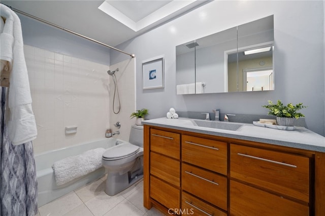11265 Gardiners Ct, Cypress, CA 90630 - full bath featuring shower / bathtub combination with curtain, vanity, and tile patterned floors