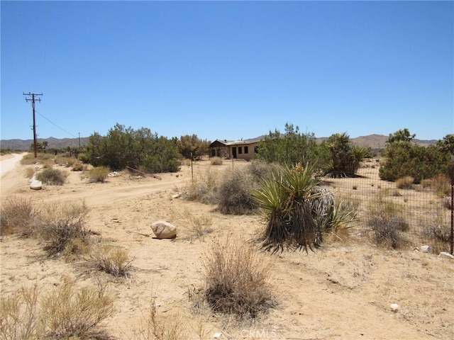 8626 La Contenta Rd, Yucca Valley, CA 92284 - view of nature with rural landscape