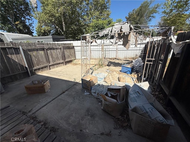 958 Berkshire Ct, Escondido, CA 92025 - fenced backyard with a patio