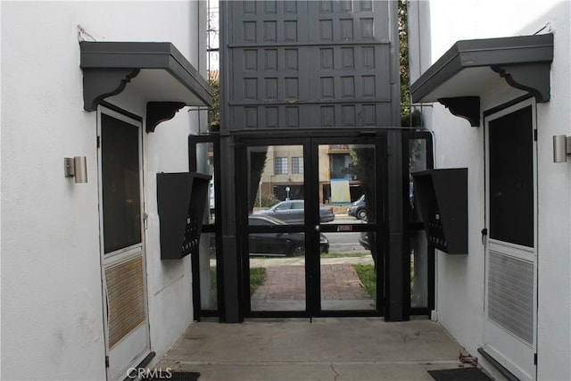 5236 Kester Ave Unit 6, Sherman Oaks, CA 91411 - view of exterior entry featuring stucco siding