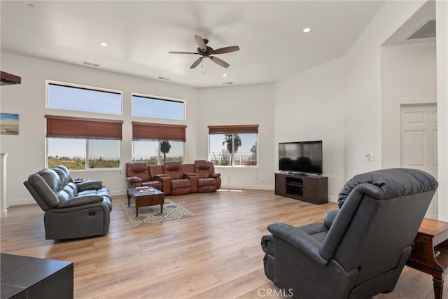 4620 Sandpiper Ln, Paradise, CA 95969 - living area with ceiling fan, light wood finished floors, a towering ceiling, and recessed lighting