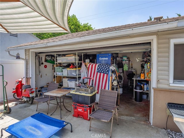 515 N Shelton St, Burbank, CA 91506 - view of garage