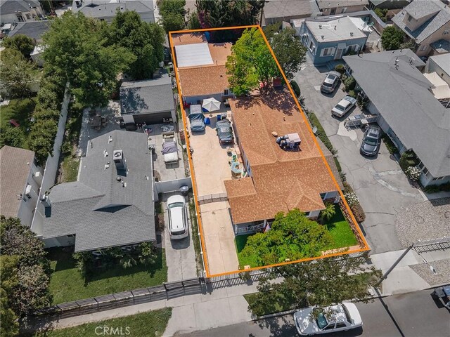 515 N Shelton St, Burbank, CA 91506 - aerial view of residential area featuring property boundaries highlighted