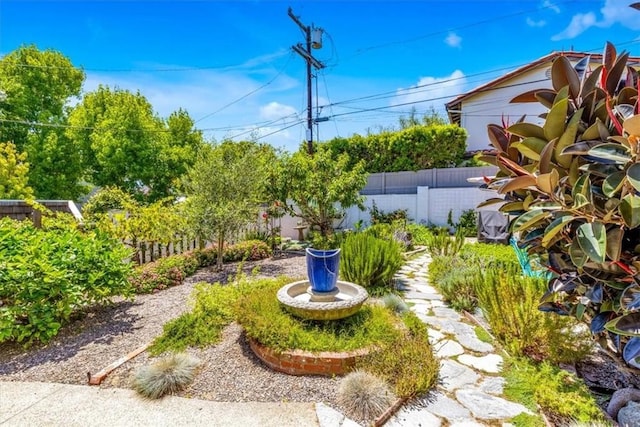 210 W Avenida Gaviota, San Clemente, CA 92672 - view of fenced backyard