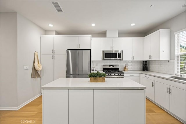 124 Tubeflower, Irvine, CA 92618 - photo 18