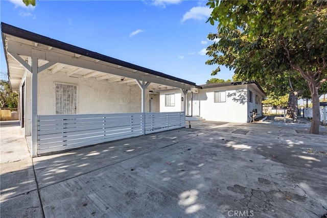 107 E Johnson St, Compton, CA 90220 - view of front facade featuring stucco siding