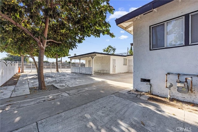 107 E Johnson St, Compton, CA 90220 - view of patio / terrace