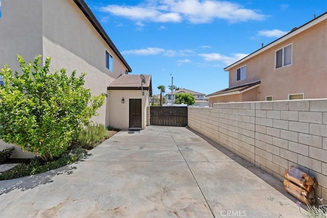 6701 Whitewater St, Eastvale, CA 91752 - view of patio / terrace