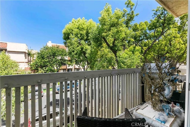 456 E San Jose Ave Unit C, Burbank, CA 91501 - view of balcony