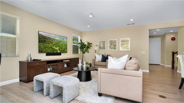 103 Sabiosa, Irvine, CA 92618 - living area featuring light wood-style flooring and recessed lighting