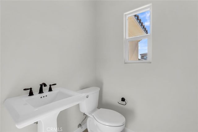 7432 Desert Sky Dr, Yucca Valley, CA 92284 - half bath featuring toilet and a sink