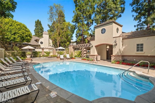 52 Anjou, Newport Coast, CA 92657 - community pool with a patio