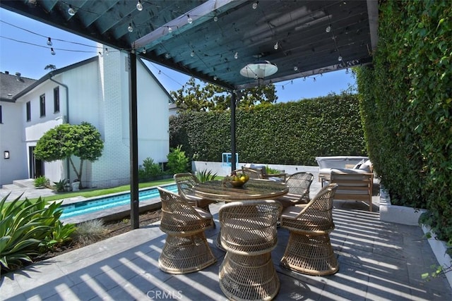 5005 Los Feliz Blvd, Los Angeles, CA 90027 - view of patio / terrace