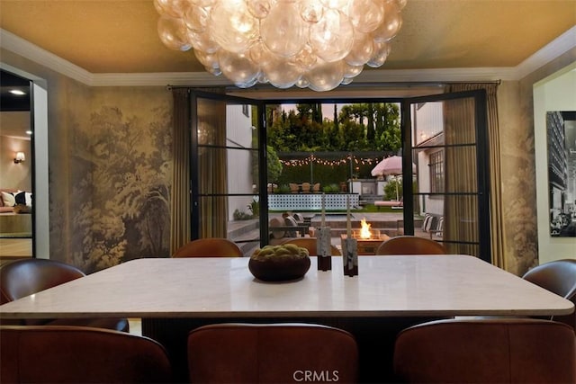 5005 Los Feliz Blvd, Los Angeles, CA 90027 - dining room with a chandelier and crown molding