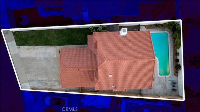 754 Manecita Cir, Perris, CA 92571 - bird's eye view of a pool area