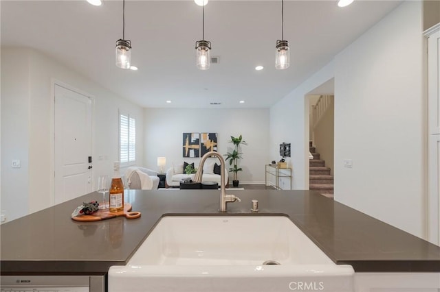 18 Jaripol Cir, Rancho Mission Viejo, CA 92694 - kitchen featuring open floor plan, dark countertops, decorative light fixtures, recessed lighting, and white dishwasher