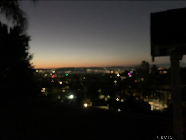 22905 De Kalb Dr, Calabasas, CA 91302 - photo 11