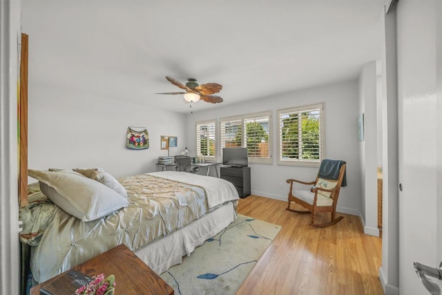 151 Camino Vista Real, Chula Vista, CA 91910 - bedroom with light wood-type flooring and a ceiling fan