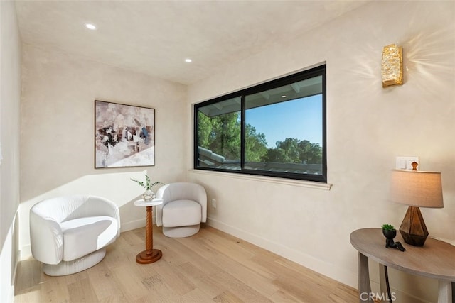 6032 Sun Knoll Cir, Yorba Linda, CA 92886 - living area with wood finished floors and recessed lighting