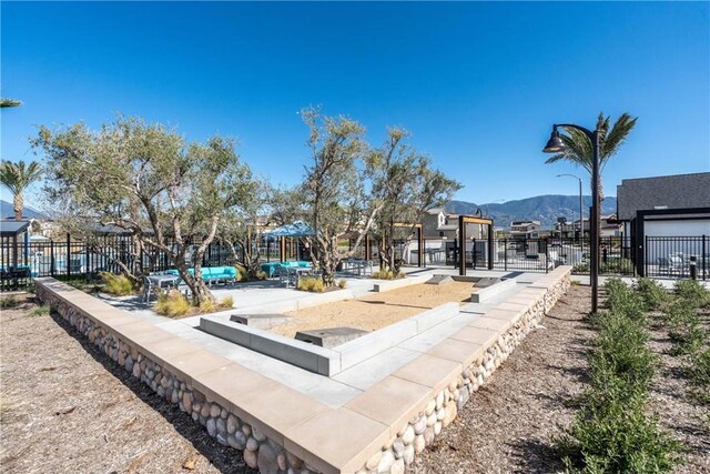554 Cumberland Rd, Rialto, CA 92377 - view of community featuring a mountain view