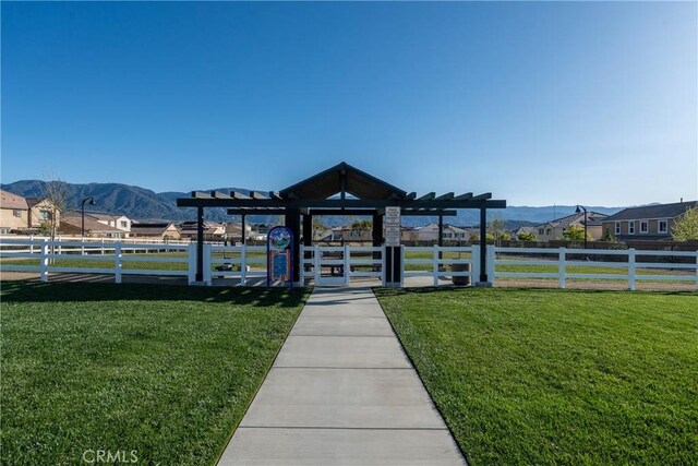 554 Cumberland Rd, Rialto, CA 92377 - dock with a mountain view
