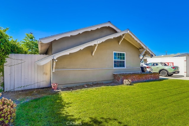 8192 Ashgrove Dr, La Mirada, CA 90638 - view of side of property with stucco siding