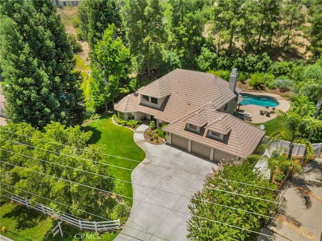 1624 Alessandro Rd, Redlands, CA 92373 - aerial view of property and surrounding area featuring a pool area